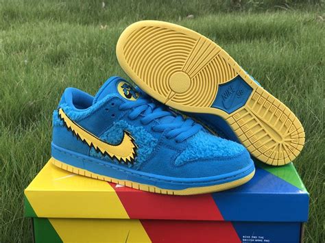 fake nike for sale|knockoff nike dunks.